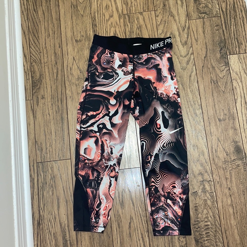 Nike pro dri fit leggings
